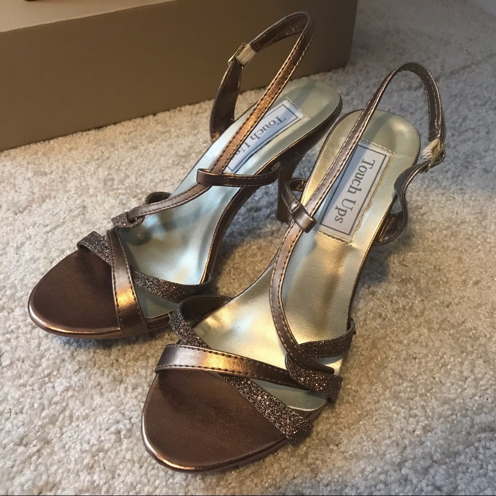Touch Ups “Taryn” - Bronze/Brown Metallic - Size 6